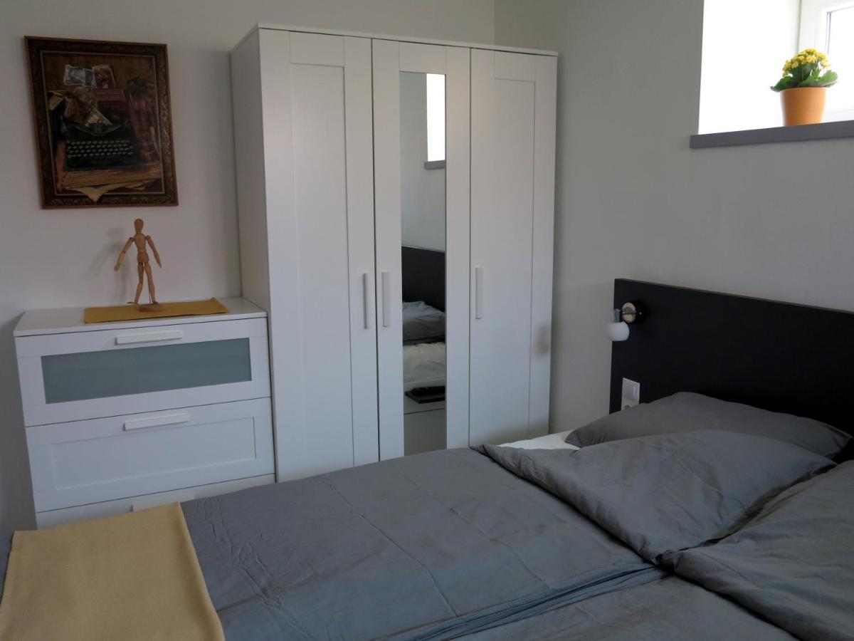 Muveszhaz Apartman Balatonfüred Buitenkant foto